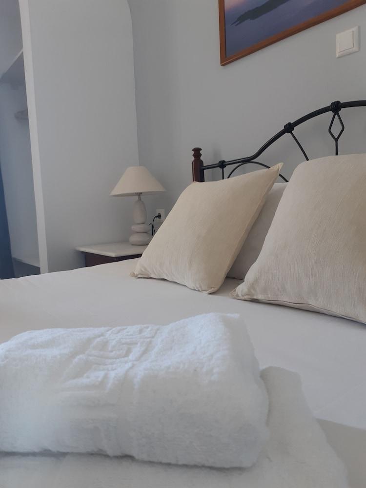 Emmanouela Studios & Villas Καρτεράδος Εξωτερικό φωτογραφία