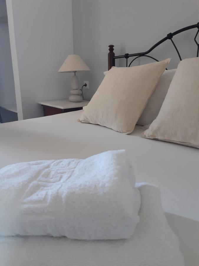 Emmanouela Studios & Villas Καρτεράδος Εξωτερικό φωτογραφία
